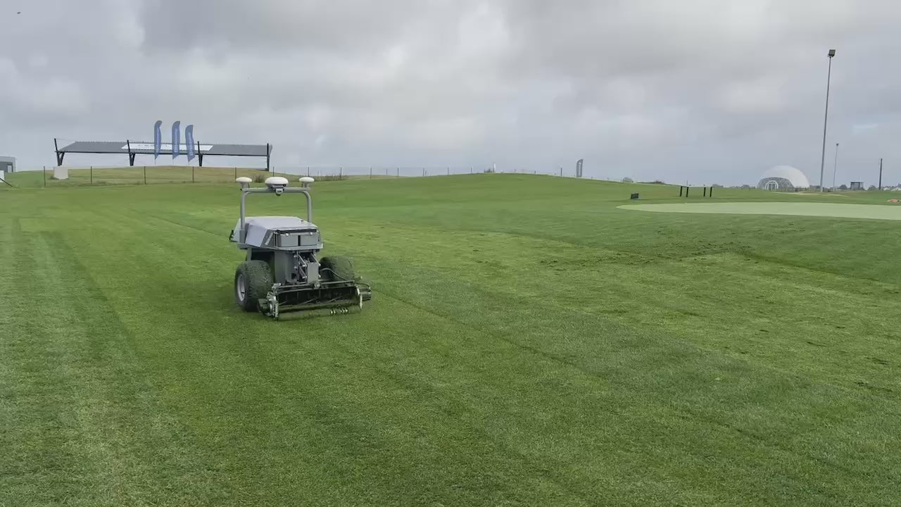 Cortacésped Robótico helicoidal RCM01 Campos de Golf
